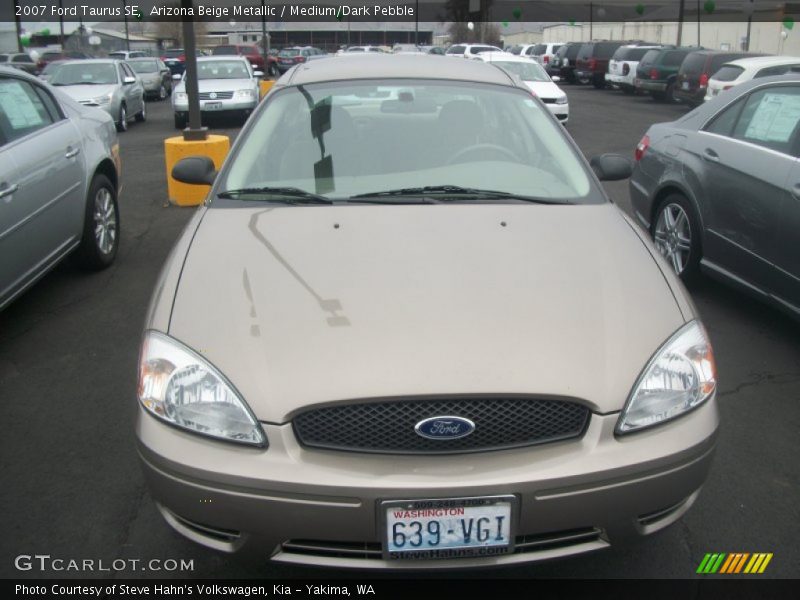 Arizona Beige Metallic / Medium/Dark Pebble 2007 Ford Taurus SE