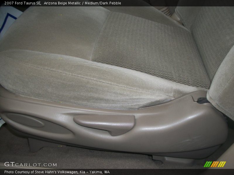 Arizona Beige Metallic / Medium/Dark Pebble 2007 Ford Taurus SE