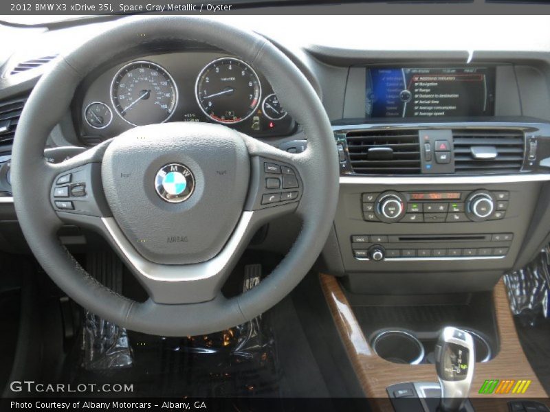 Dashboard of 2012 X3 xDrive 35i