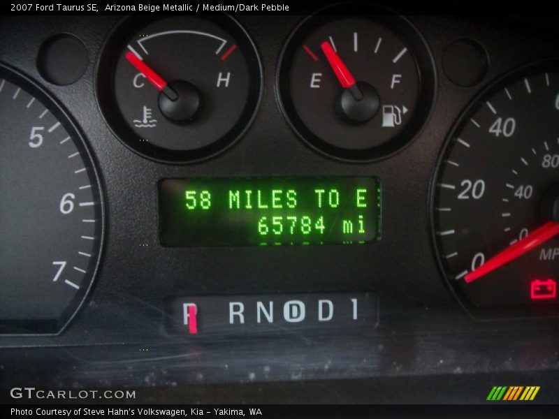 Arizona Beige Metallic / Medium/Dark Pebble 2007 Ford Taurus SE