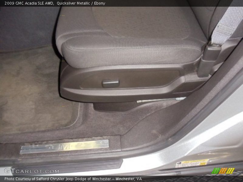 Quicksilver Metallic / Ebony 2009 GMC Acadia SLE AWD