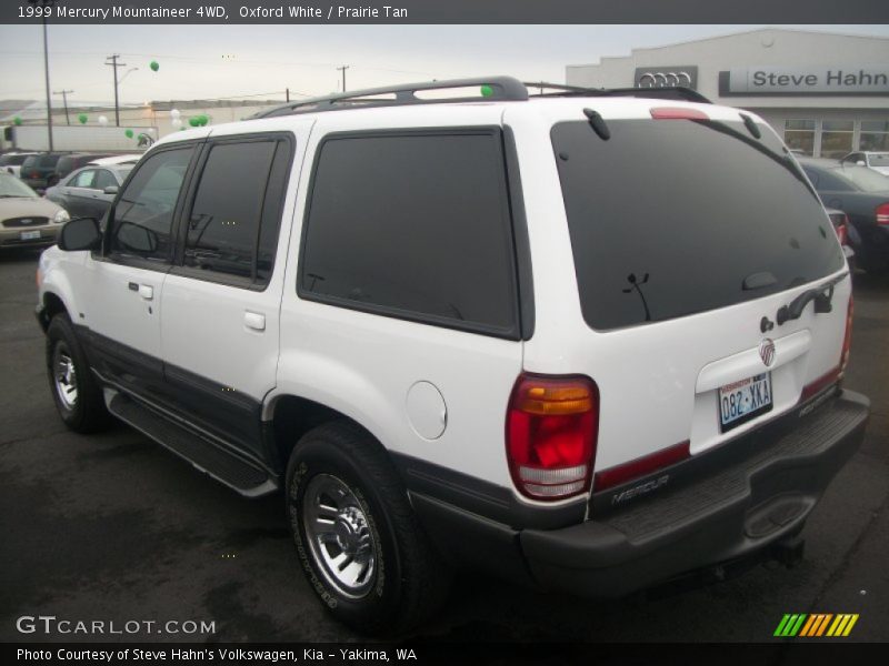 Oxford White / Prairie Tan 1999 Mercury Mountaineer 4WD
