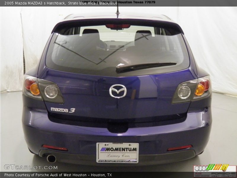 Strato Blue Mica / Black/Blue 2005 Mazda MAZDA3 s Hatchback