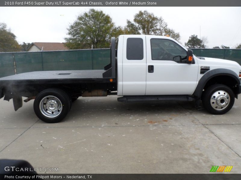 Oxford White / Medium Stone 2010 Ford F450 Super Duty XLT SuperCab 4x4 Chassis
