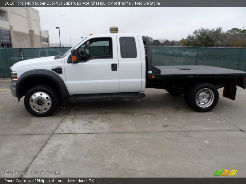 Oxford White / Medium Stone 2010 Ford F450 Super Duty XLT SuperCab 4x4 Chassis