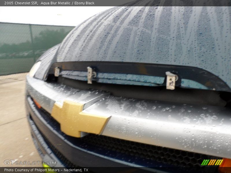 Aqua Blur Metallic / Ebony Black 2005 Chevrolet SSR