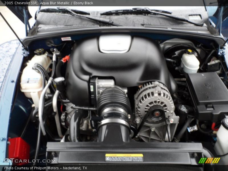  2005 SSR  Engine - 6.0 Liter OHV 16-Valve V8