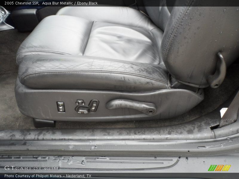 Aqua Blur Metallic / Ebony Black 2005 Chevrolet SSR