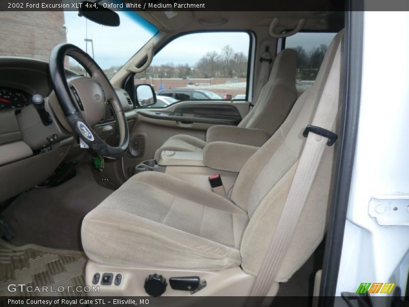 Oxford White / Medium Parchment 2002 Ford Excursion XLT 4x4