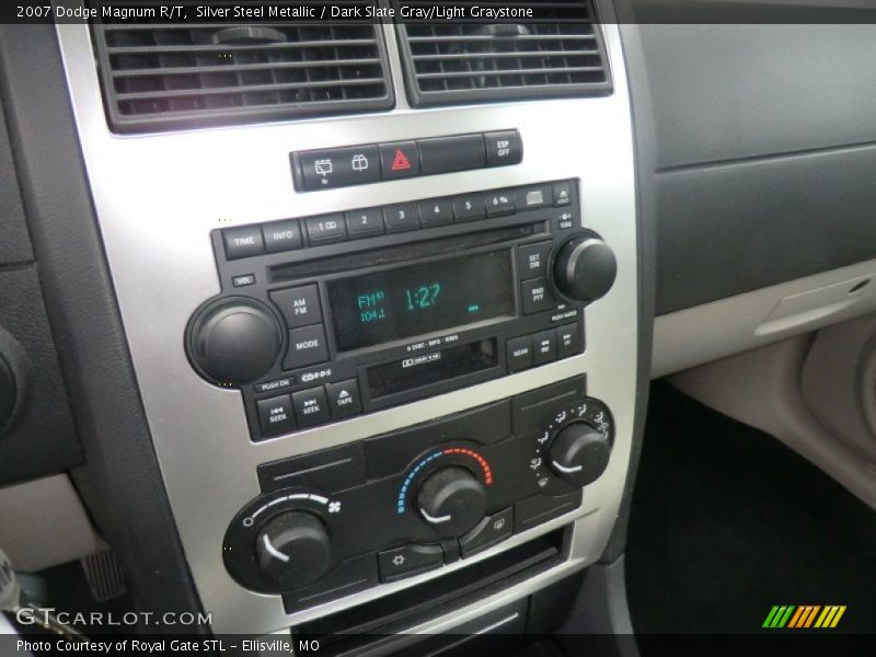 Audio System of 2007 Magnum R/T