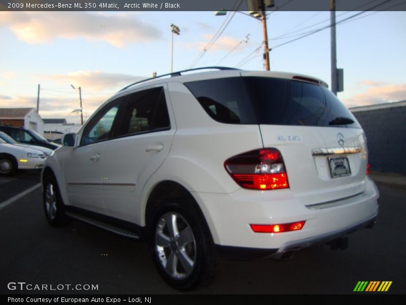 Arctic White / Black 2009 Mercedes-Benz ML 350 4Matic
