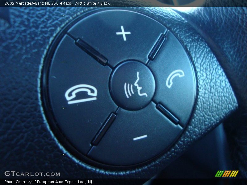 Arctic White / Black 2009 Mercedes-Benz ML 350 4Matic