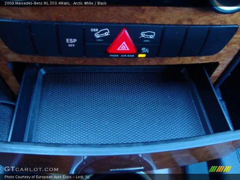Arctic White / Black 2009 Mercedes-Benz ML 350 4Matic