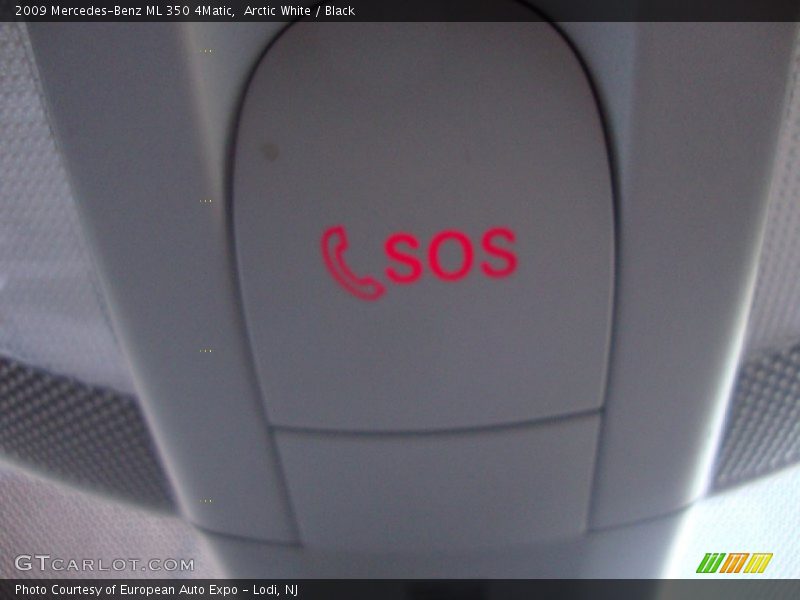 Arctic White / Black 2009 Mercedes-Benz ML 350 4Matic