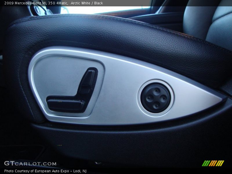 Arctic White / Black 2009 Mercedes-Benz ML 350 4Matic