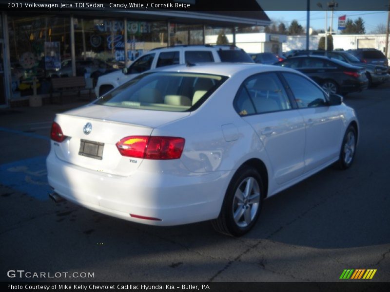 Candy White / Cornsilk Beige 2011 Volkswagen Jetta TDI Sedan