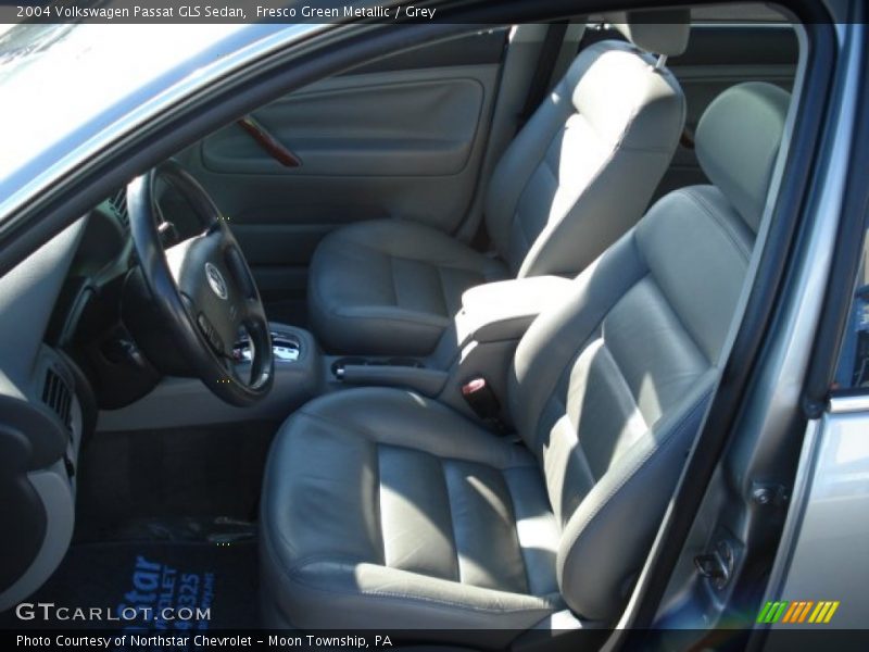 Fresco Green Metallic / Grey 2004 Volkswagen Passat GLS Sedan