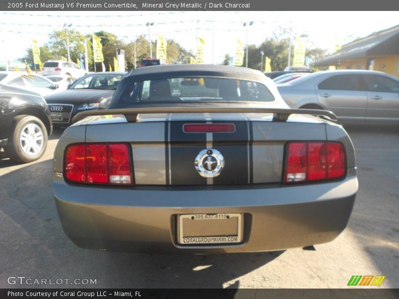 Mineral Grey Metallic / Dark Charcoal 2005 Ford Mustang V6 Premium Convertible