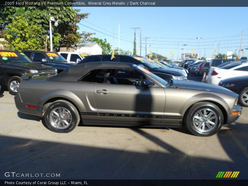 Mineral Grey Metallic / Dark Charcoal 2005 Ford Mustang V6 Premium Convertible