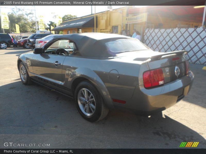 Mineral Grey Metallic / Dark Charcoal 2005 Ford Mustang V6 Premium Convertible