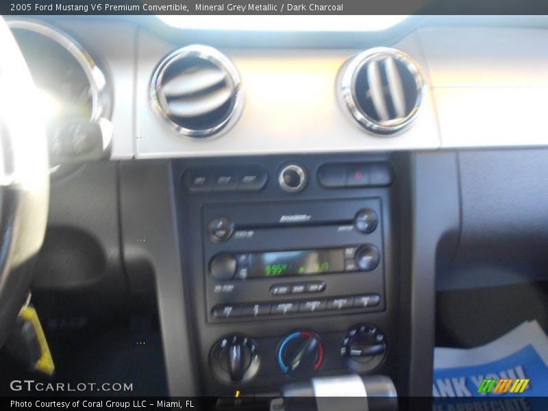 Mineral Grey Metallic / Dark Charcoal 2005 Ford Mustang V6 Premium Convertible