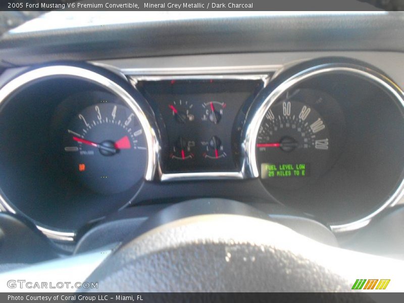 Mineral Grey Metallic / Dark Charcoal 2005 Ford Mustang V6 Premium Convertible