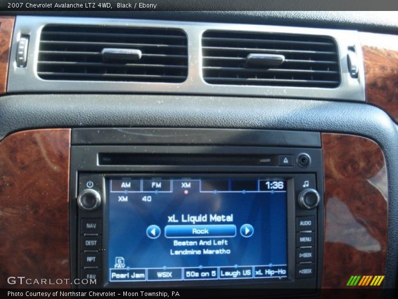 Black / Ebony 2007 Chevrolet Avalanche LTZ 4WD