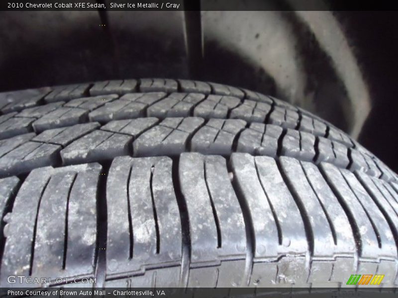 Silver Ice Metallic / Gray 2010 Chevrolet Cobalt XFE Sedan