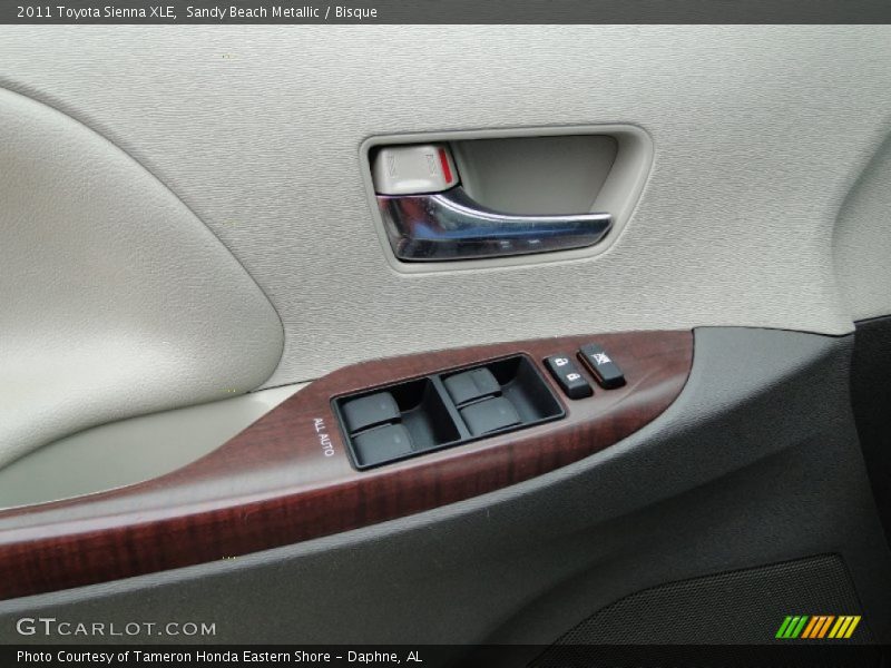 Sandy Beach Metallic / Bisque 2011 Toyota Sienna XLE