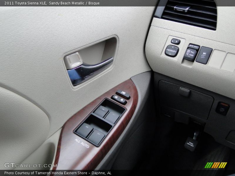 Sandy Beach Metallic / Bisque 2011 Toyota Sienna XLE