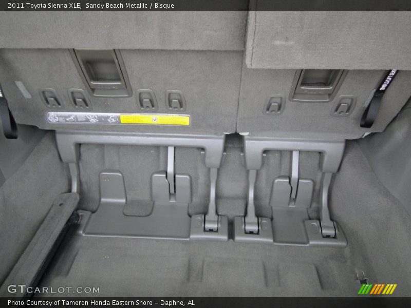 Sandy Beach Metallic / Bisque 2011 Toyota Sienna XLE