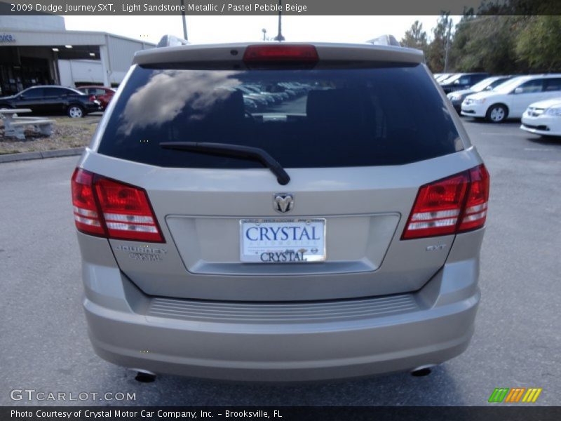 Light Sandstone Metallic / Pastel Pebble Beige 2009 Dodge Journey SXT