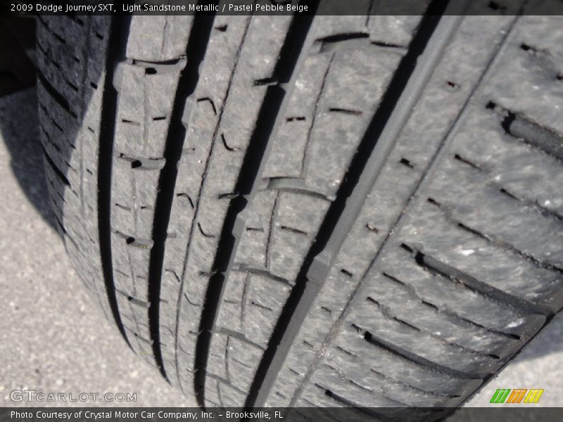 Light Sandstone Metallic / Pastel Pebble Beige 2009 Dodge Journey SXT