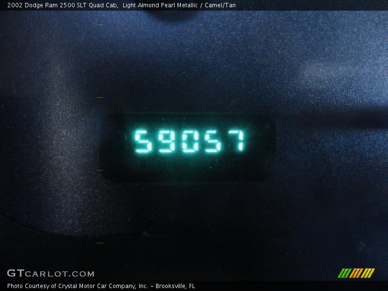 Light Almond Pearl Metallic / Camel/Tan 2002 Dodge Ram 2500 SLT Quad Cab
