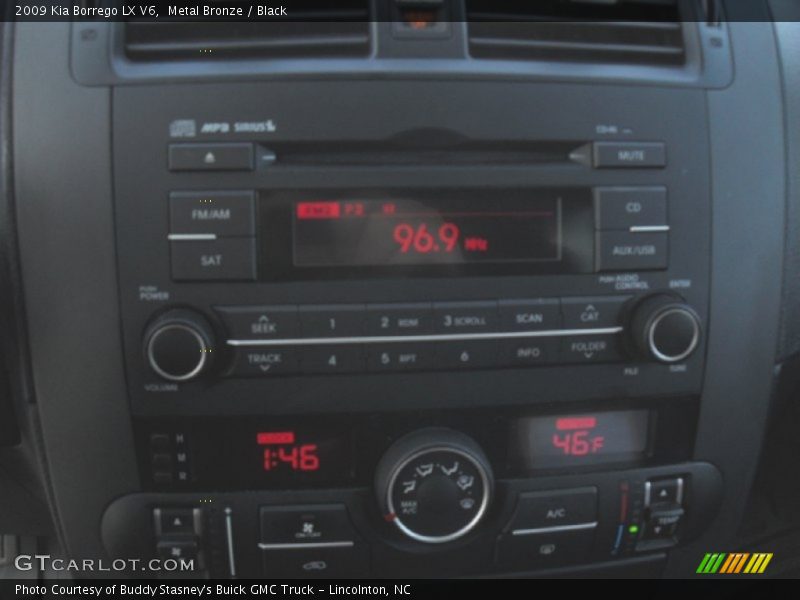 Metal Bronze / Black 2009 Kia Borrego LX V6