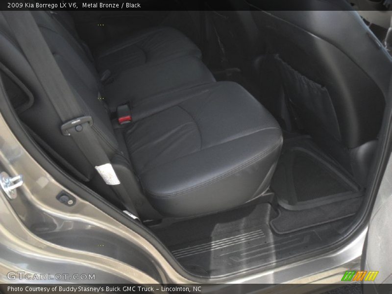 Metal Bronze / Black 2009 Kia Borrego LX V6