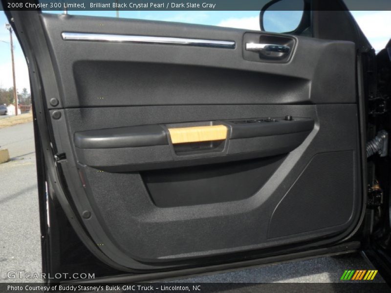 Brilliant Black Crystal Pearl / Dark Slate Gray 2008 Chrysler 300 Limited