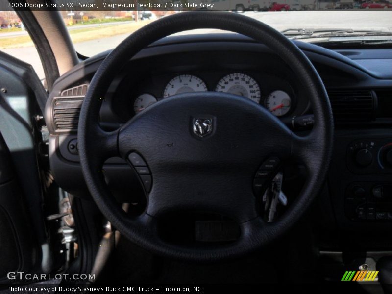 Magnesium Pearlcoat / Dark Slate Grey 2006 Dodge Stratus SXT Sedan