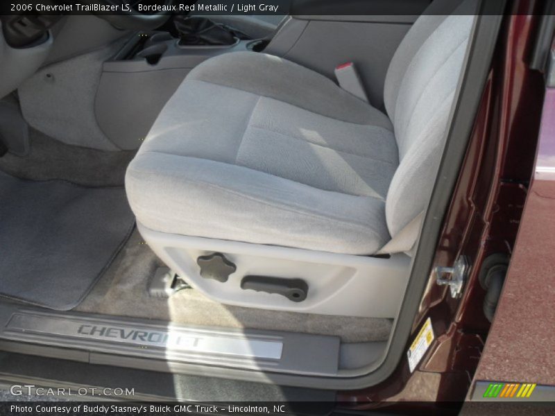 Bordeaux Red Metallic / Light Gray 2006 Chevrolet TrailBlazer LS