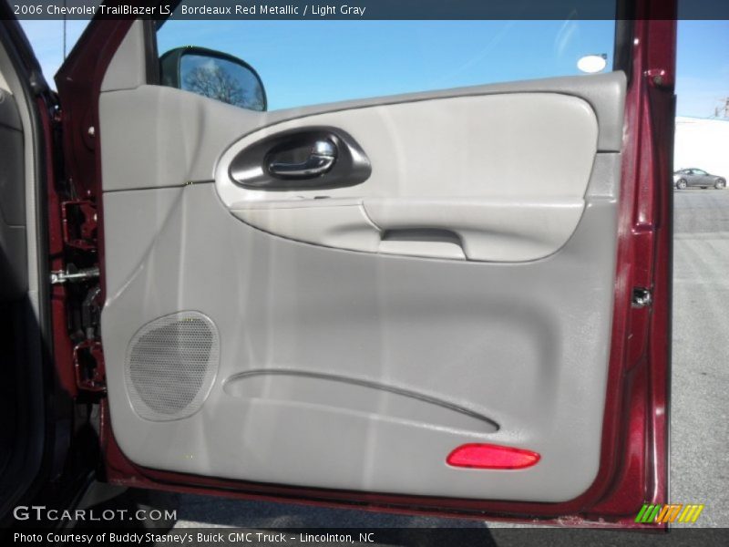 Bordeaux Red Metallic / Light Gray 2006 Chevrolet TrailBlazer LS