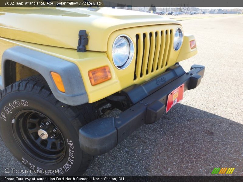 Solar Yellow / Agate Black 2002 Jeep Wrangler SE 4x4