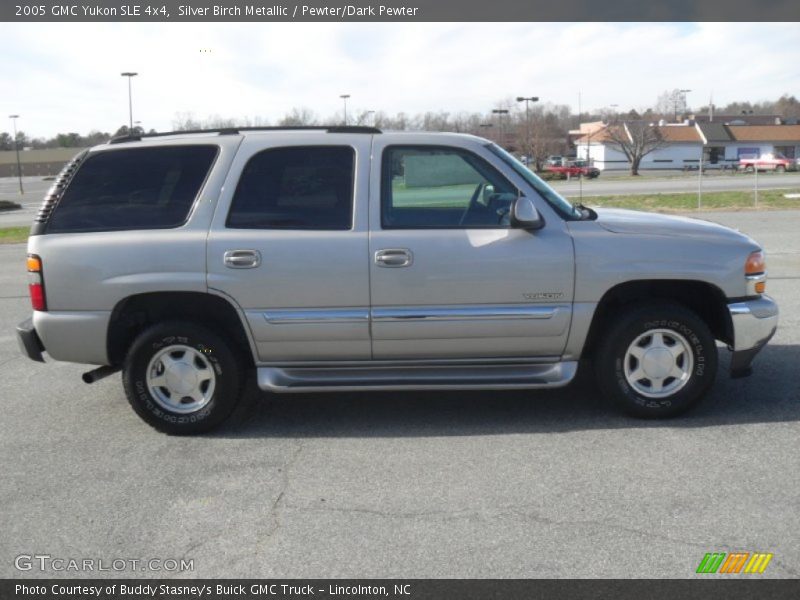 Silver Birch Metallic / Pewter/Dark Pewter 2005 GMC Yukon SLE 4x4