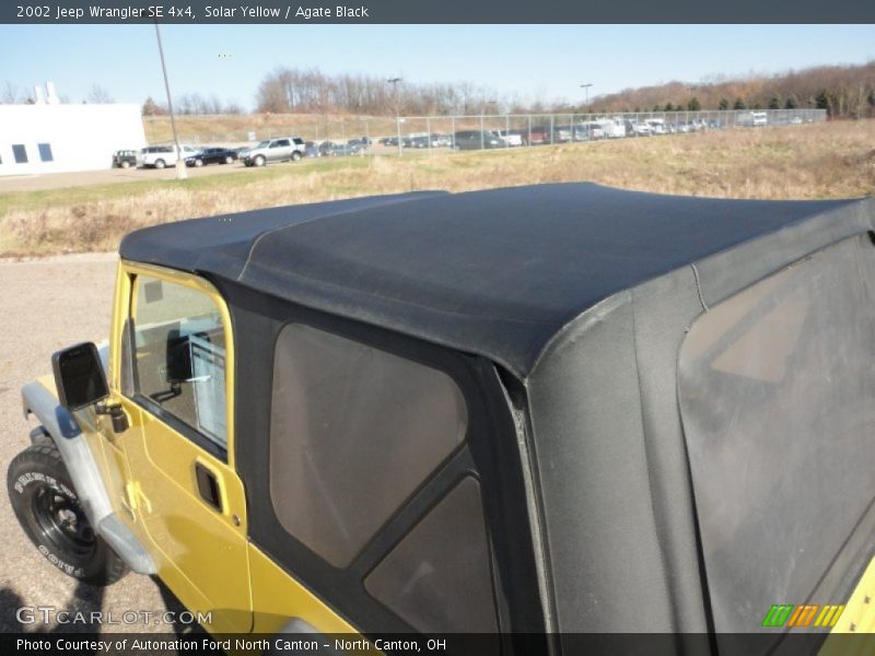 Solar Yellow / Agate Black 2002 Jeep Wrangler SE 4x4