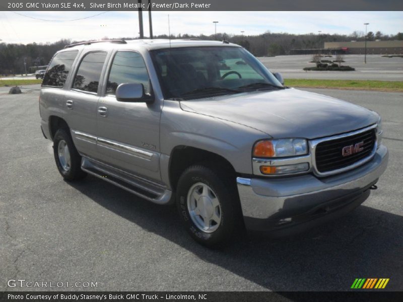 Silver Birch Metallic / Pewter/Dark Pewter 2005 GMC Yukon SLE 4x4