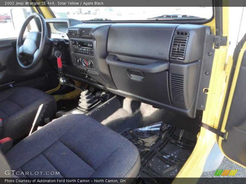 Solar Yellow / Agate Black 2002 Jeep Wrangler SE 4x4
