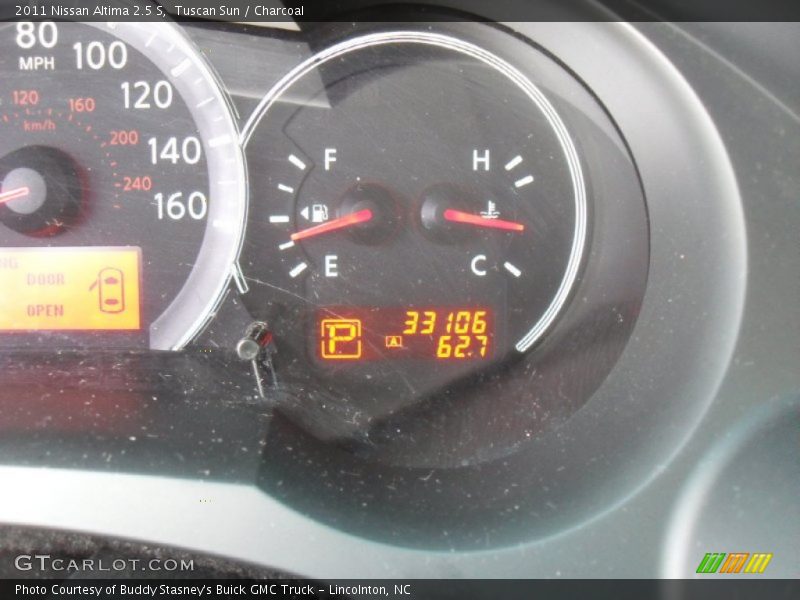 Tuscan Sun / Charcoal 2011 Nissan Altima 2.5 S