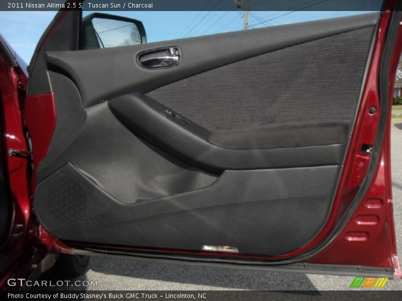 Tuscan Sun / Charcoal 2011 Nissan Altima 2.5 S