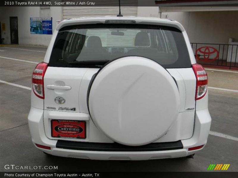 Super White / Ash Gray 2010 Toyota RAV4 I4 4WD