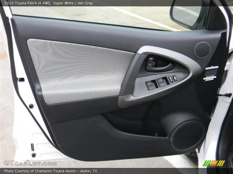 Super White / Ash Gray 2010 Toyota RAV4 I4 4WD