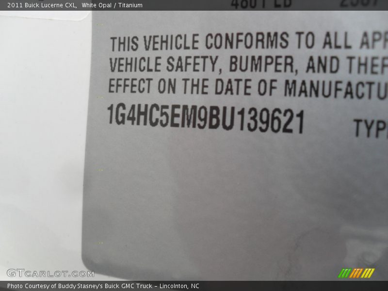 White Opal / Titanium 2011 Buick Lucerne CXL